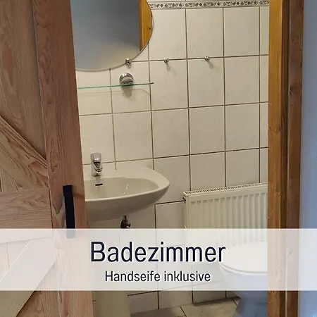 Reetmeer Apartments Ferienhaus, Ferienwohnungen Und Ferienzimmer Boiensdorf Exterior photo