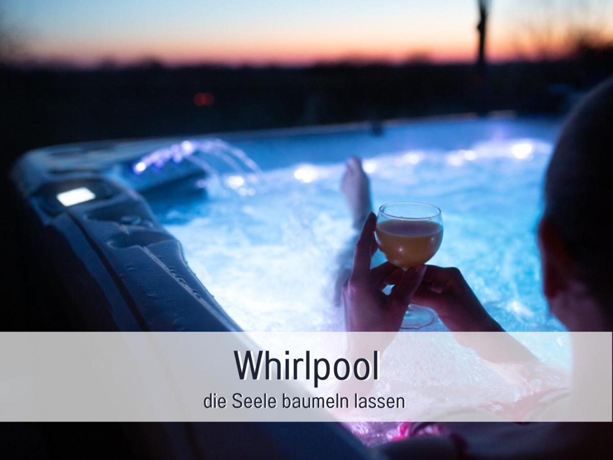 Reetmeer Ferienhaus, Und Ferienzimmer * Boiensdorf