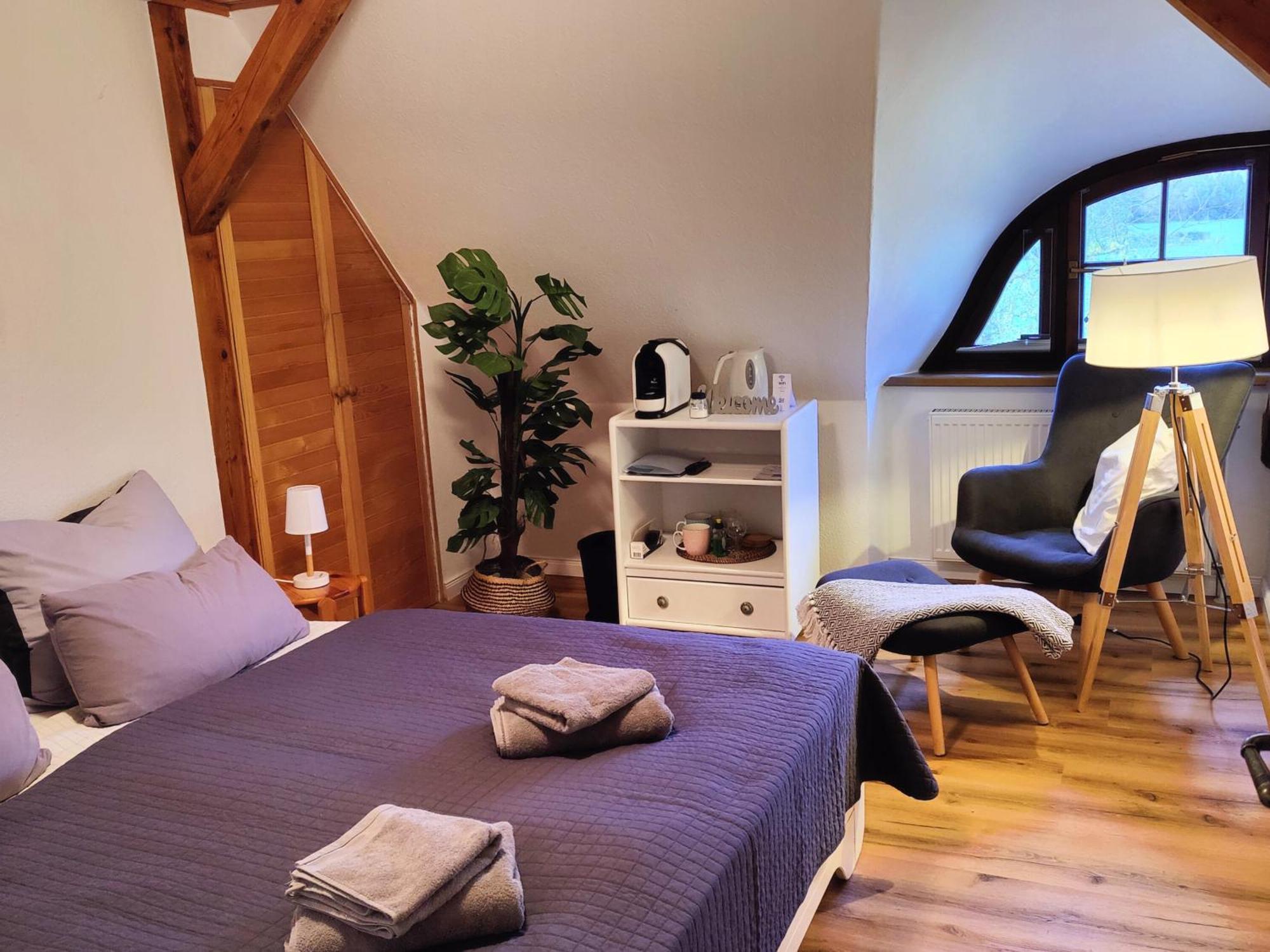Reetmeer Ferienhaus, Und Ferienzimmer * Boiensdorf